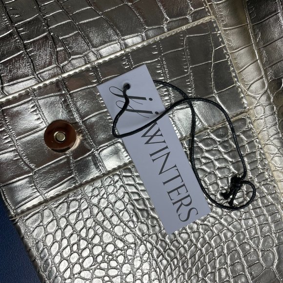 NWT JJ Winters Nikki Silver Clutch - Picture 11 of 11